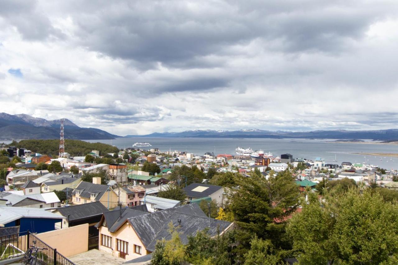 Gray Fox Apartments Alem Ushuaia Exterior foto